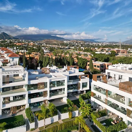Apartment Vivi Homes - Sublime Close To The Beach, Garden, Pool & Hot Tub Estepona